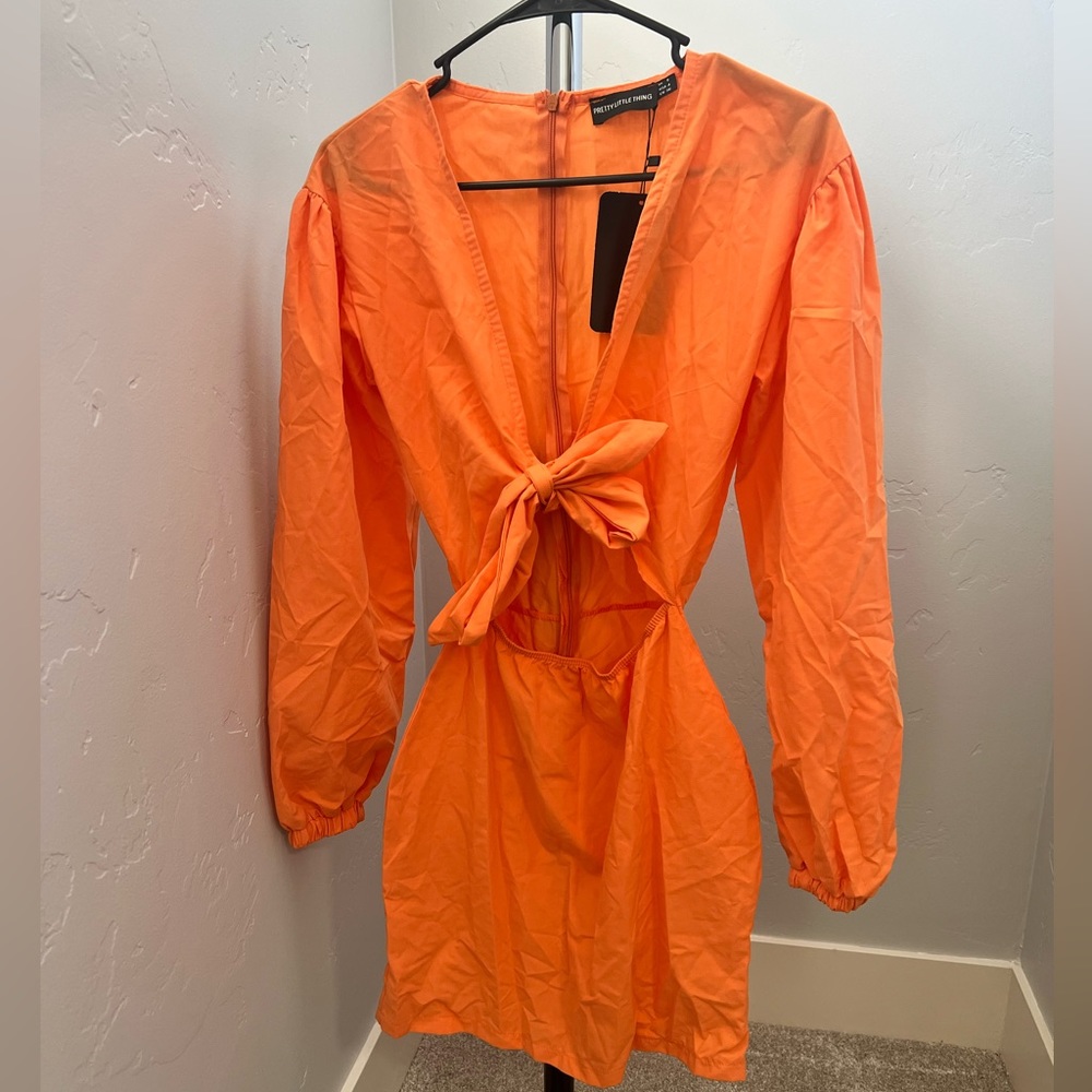 Pretty Little Thing Tangerine Bow Tie Front Cut Out Bodycon Dress